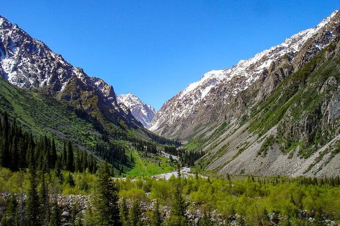 Year-Round Adventure: 3 Days Horse Trek to Song Kul Lake - Should you book it?